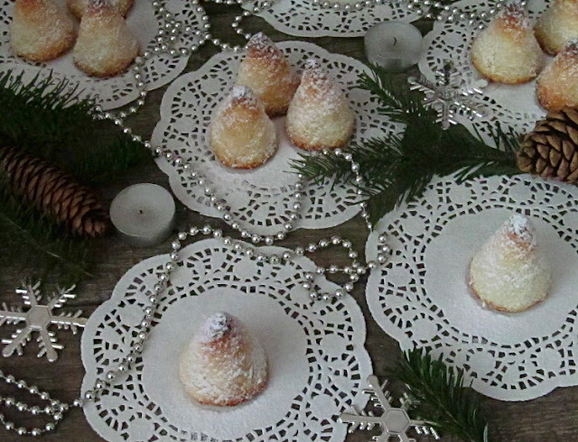 Кокосовое печенье «Рождественские ёлочки»