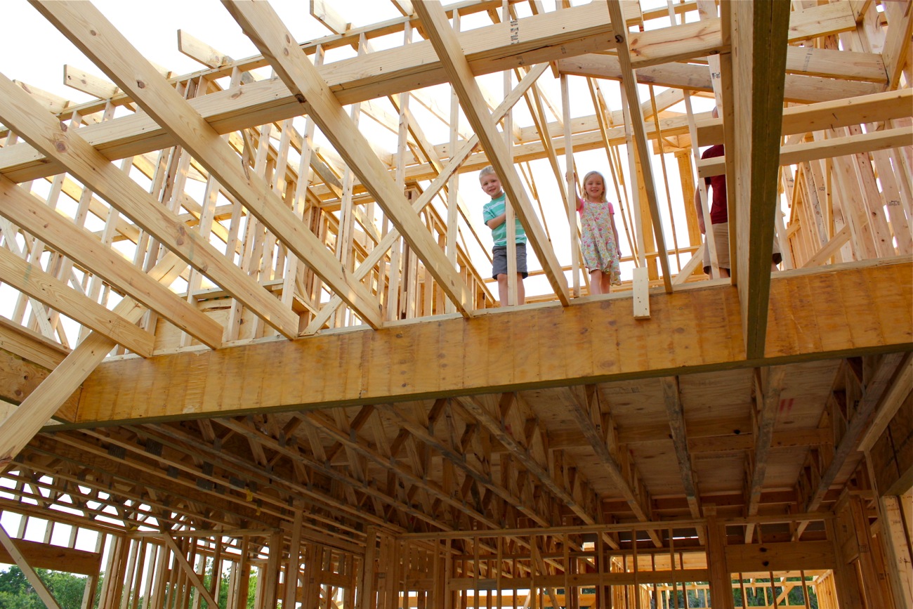 Building a new Home from foundation to frame MADE EVERYDAY