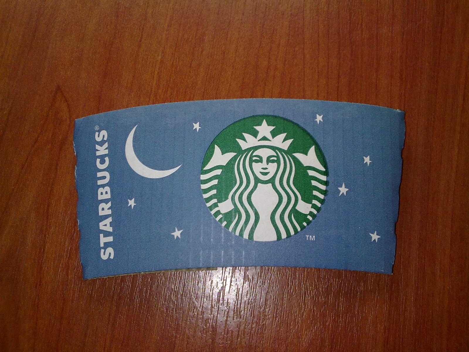 A Cup A Day: 2011 Starbucks Hari Raya Blue Moon Pattern Paper Cup Sleeve