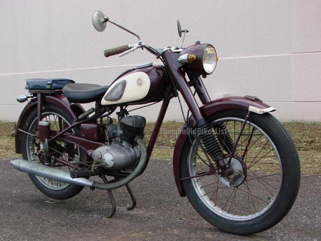1957 Yamaha YA-1 AKATOMBO