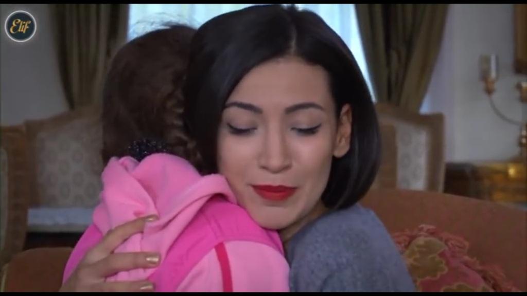 Elif odcinek 285: Arzu otwiera drzwi rezydencji! Co zrobi z Elif?! [Streszczenie + Zdjęcia]