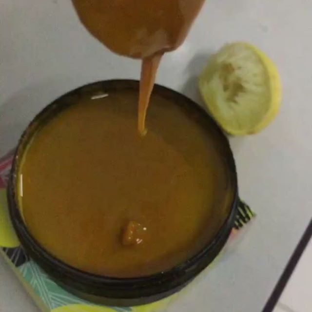 MK BEAUTY SCRUB ( SCRUB KUNYIT MADU HOMEMADE) ISTIMEWA DAN TERBAIK