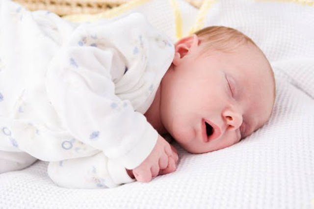 Chết mê loạt hình ảnh em bé ngủ dễ thương tựa thiên thần