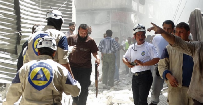 Δολοφονήθηκε ο ιδρυτής των «White Helmets»: «Τον σκότωσαν οι Ρώσοι» λένε οι Βρετανοί Δολοφονήθηκε ο ιδρυτής των «White Helmets»: «Τον σκότωσαν οι Ρώσοι» λένε οι Βρετανοί