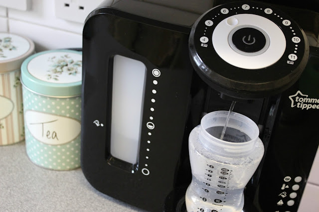A picture of Tommee Tippee Perfect Prep Machine