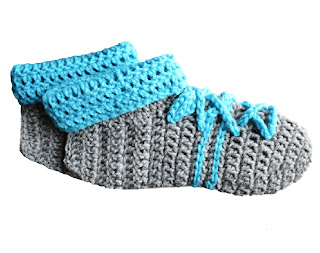 Women's Slippers - Free Crochet Pattern