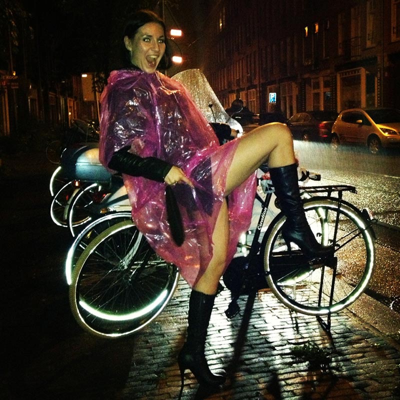 Best Bar In Friday Night Out In Amsterdam best-bar-in-friday-night-out-in-amsterdam
