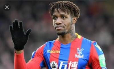 Zaha-shows-defensively-he's-not-good-enough-for-Spurs