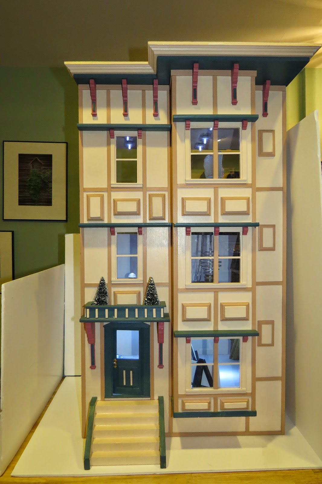 The Dollhouse Whisperer: The NYC Townhouse MOCA 