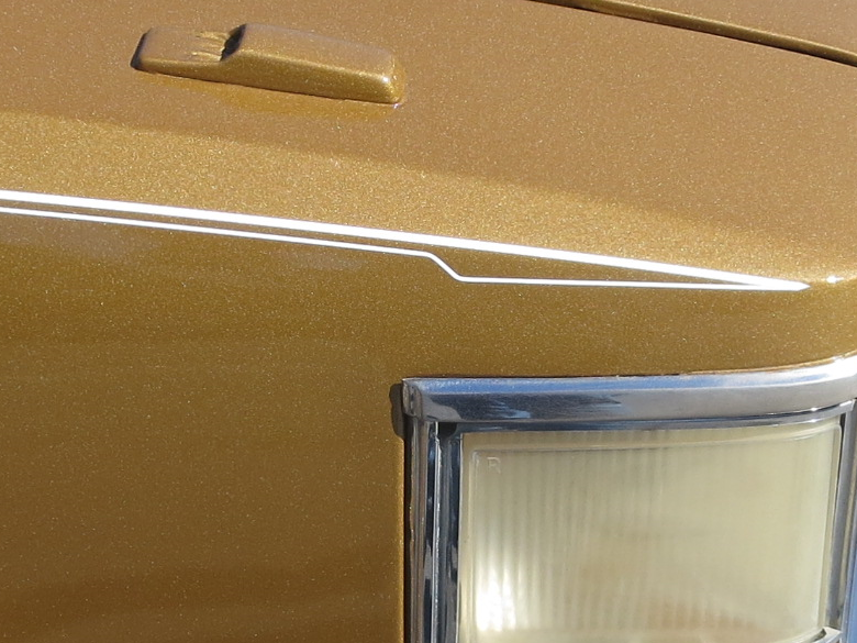 wide pinstripes