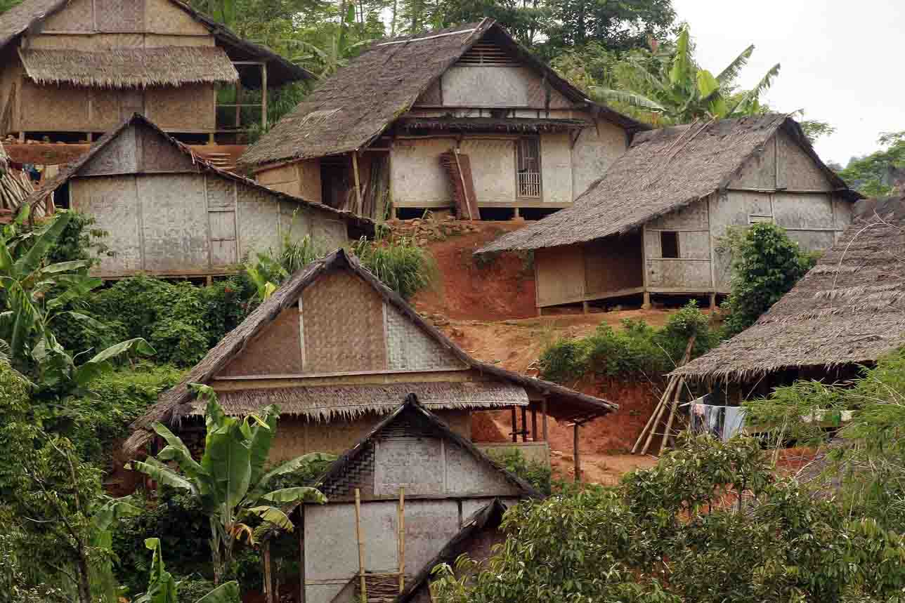 Rumah Adat Suku Baduy - Unlifed Life
