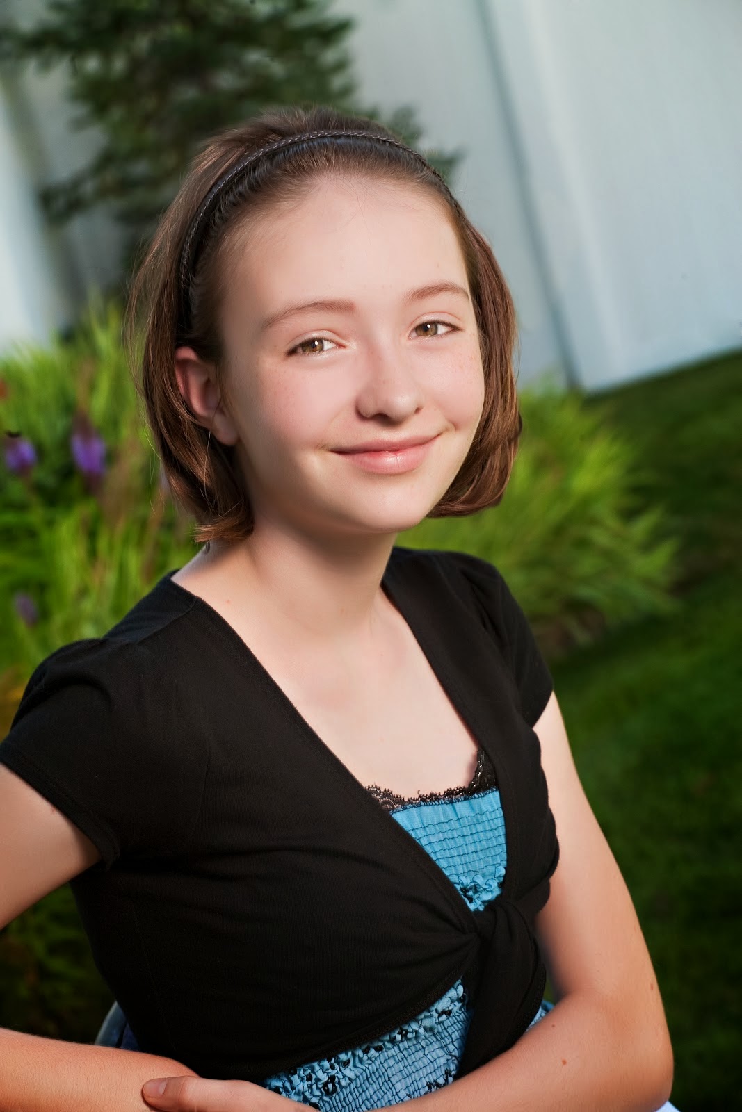 Years old model. девочка ten. Years old model. маленькая девочка с красивой улыбкой. джеки иванко 11 лет.