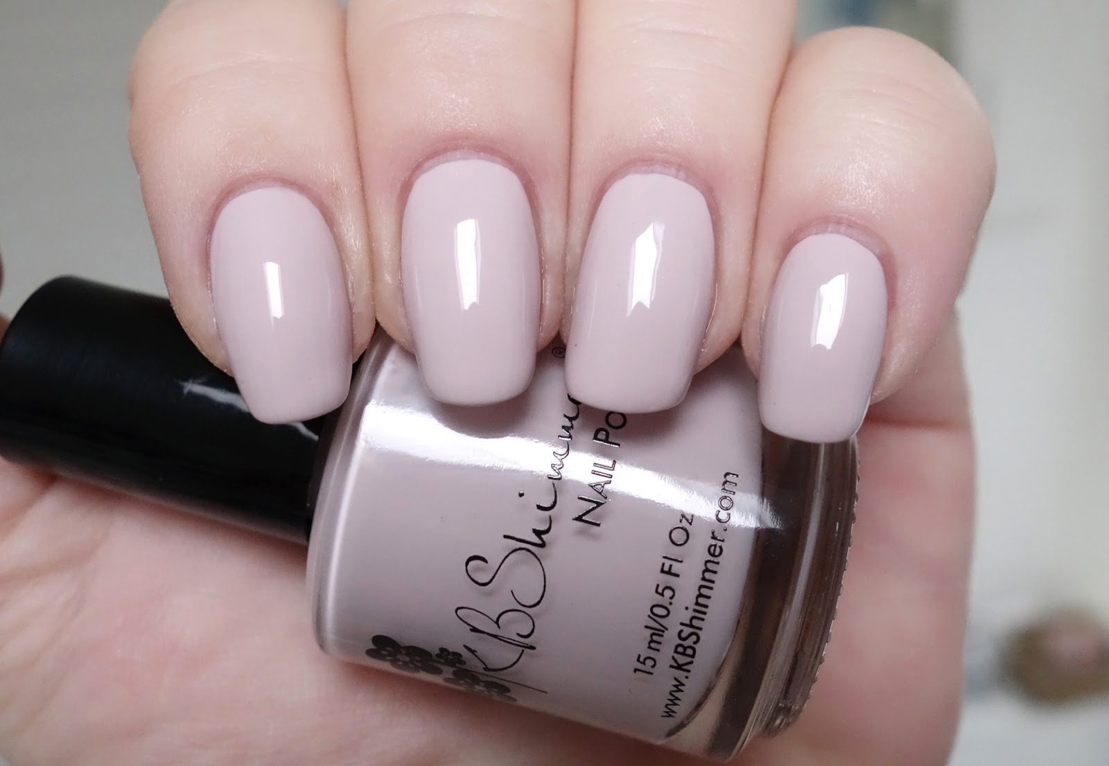 lacquer slacker liz kbshimmer caught on tape