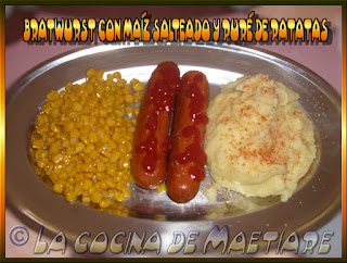 bratwurst%2Bcon%2Bma%25C3%25ADz%2Bsalteado%2By%2Bpur%25C3%25A9%2Bde%2Bpatatas%2B2.jpg