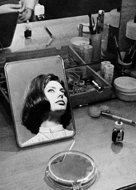 Five%2BMiles%2Bto%2BMidnight%25E2%2580%259D