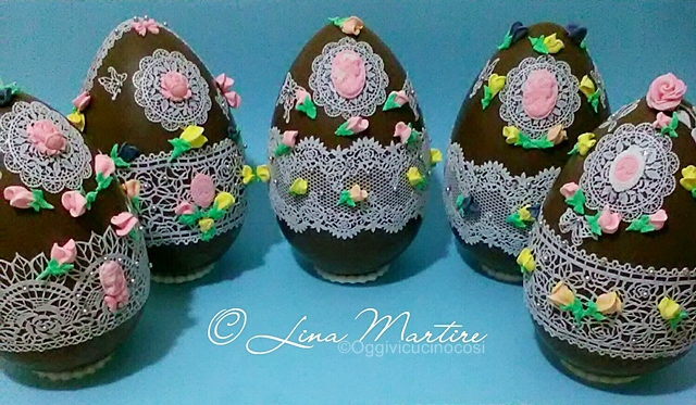 uova di pasqua decorate con royal icing | sugar lace