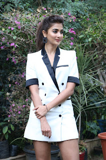 Pooja Hegde Stills At Ala Vaikunthapurramuloo Sucess Interview Pooja Hegde Stills At Ala Vaikunthapurramuloo Sucess Interview