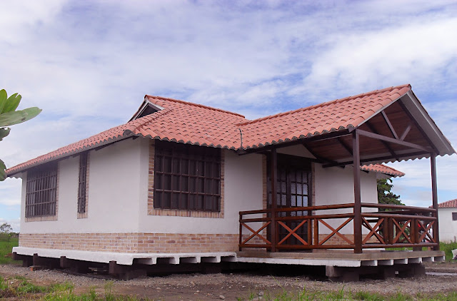 CASAS Y CABAÑAS PREFABRICADAS - Villavicencio