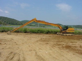 Long arm for excavator