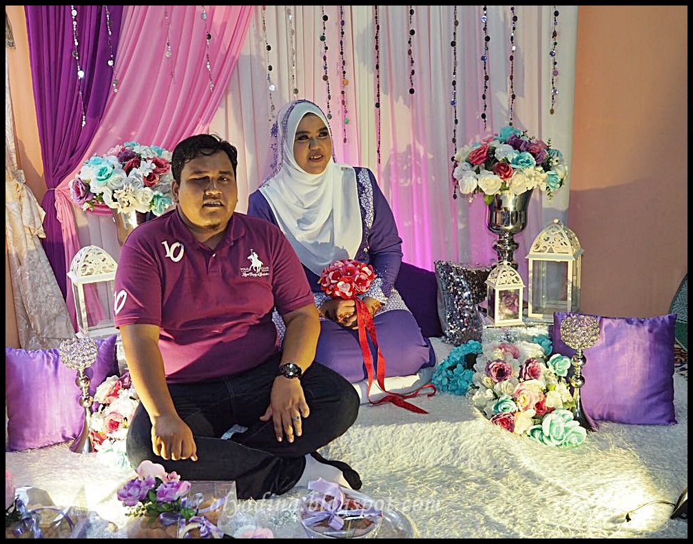 Majlis Pertunangan Malay engagement