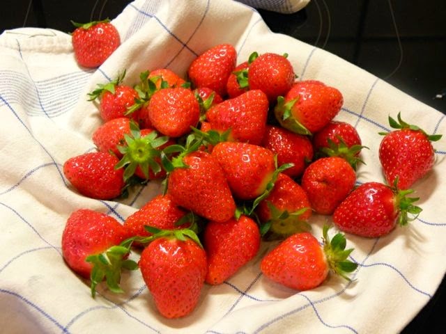 Weißer Spargel mit pikanter Erdbeersauce - Sugarprincess