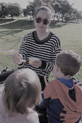 Merendando en el parque No quiero un niño perfecto