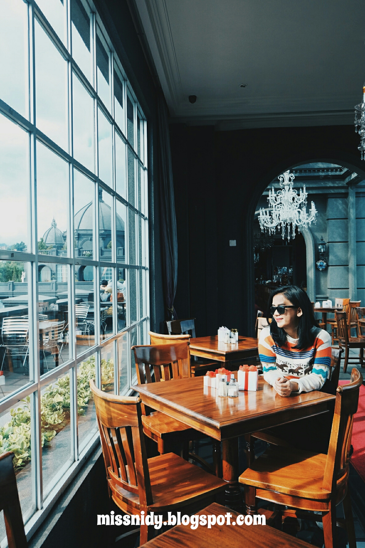 Belle Vue 24 Hours French & Italian Bistro at Gh Universal Hotel Bandung