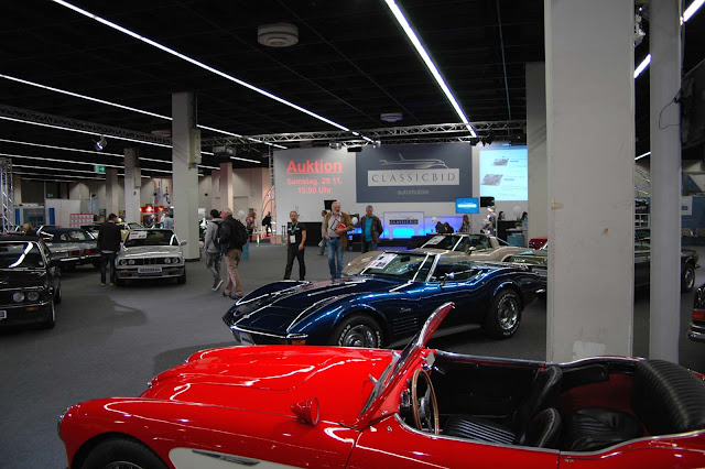 Auction von Classic Bid auf der Retro Classics Cologne, Bmw, Corvette, Mercedes