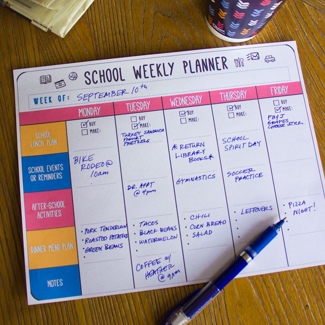 Download this free school weekly planner printable to stay on top of your back-to-school routine! #freeprintable #printable #weeklyplanner #schoolplanner #schoolcalendar Download this free school weekly planner printable to stay on top of your back-to-school routine! #freeprintable #printable #weeklyplanner #schoolplanner #schoolcalendar