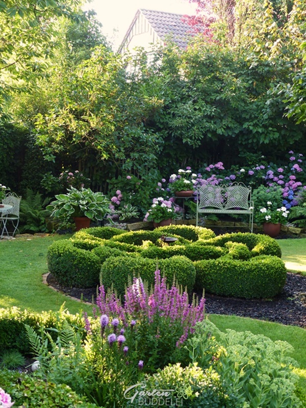 Gartenbuddelei Spaziergang durch den JuliGarten
