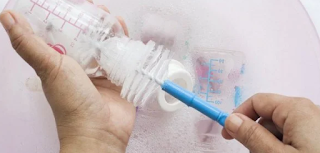 Agar Botol Bayi Bersih