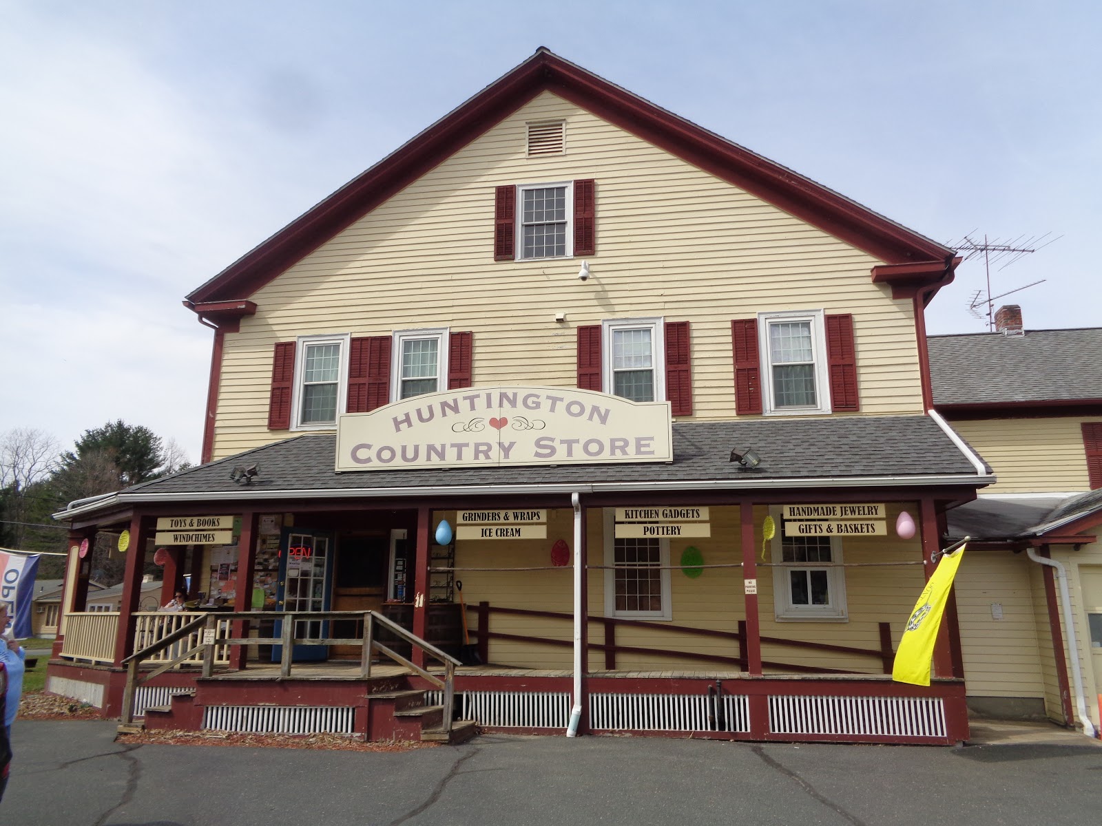 Debbie's Post The Country Store Tour