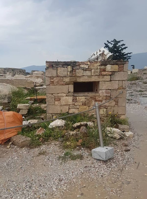 Ακρόπολη: Οι ζημιές που άφησε ο κεραυνός στον αρχαιολογικό χώρο