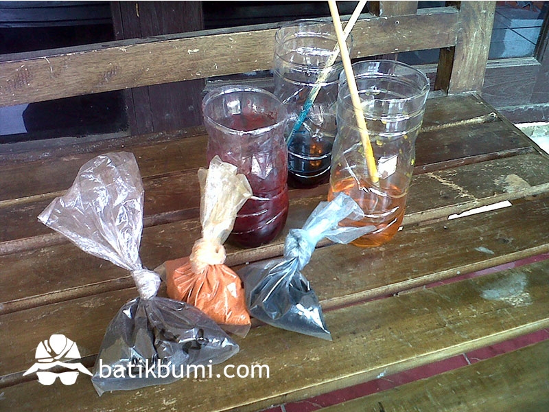 Cara Membuat Batik Tulis Lukis