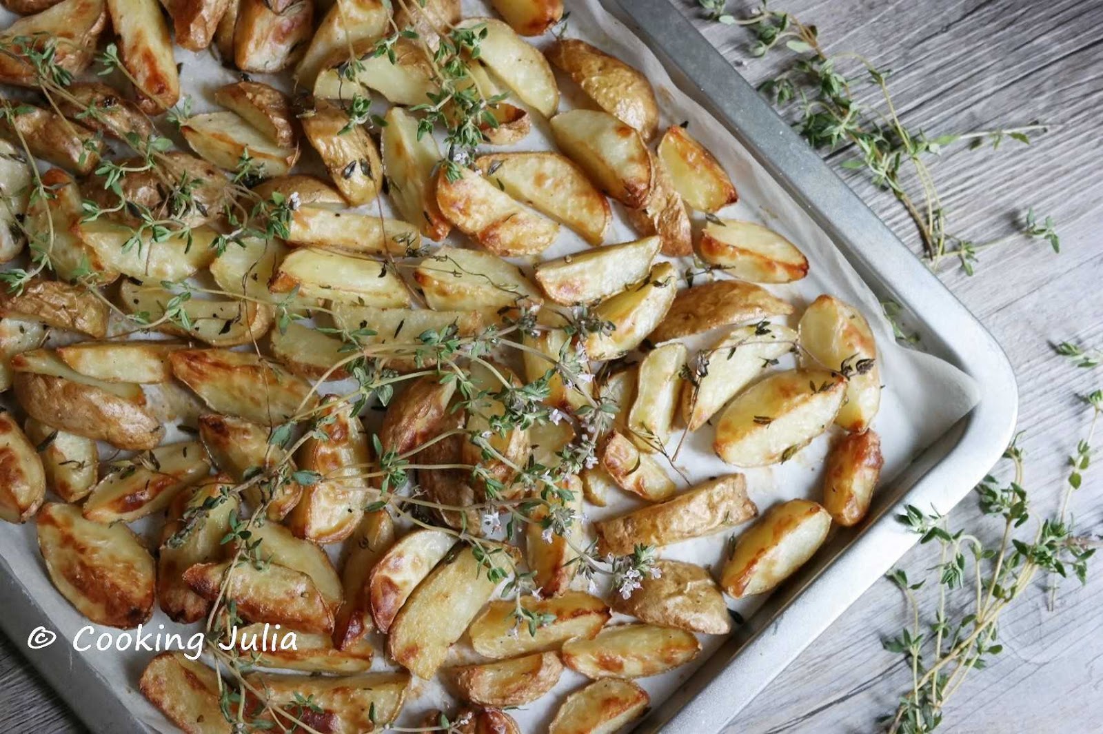 Pommes de terre au four à la fleur de thym