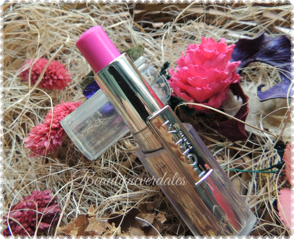 L'Oreal Paris Rouge Caresse -07 Cheeky Magenta Review and Swatches 