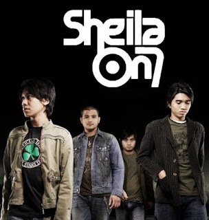 Lirik+Video Sheila On 7 - Ambilkan Bulan (Lyric)