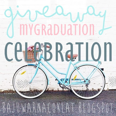 http://bajuwarnacoklat.blogspot.my/2015/09/giveaway-my-graduation-celebration.html