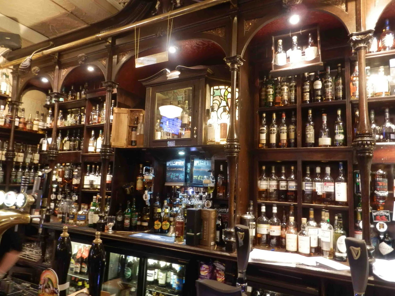 Free Pour Drinking at the Pot Still