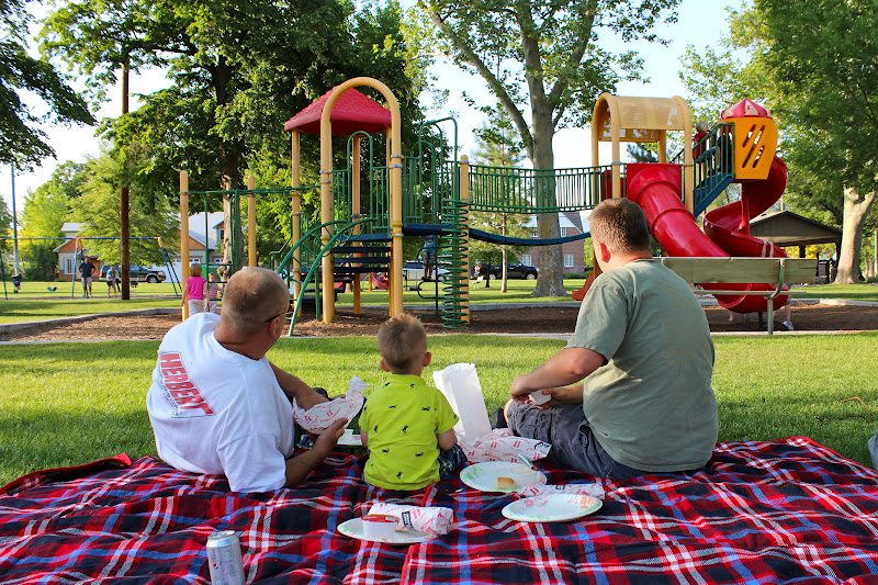 The Gray Family Dinner at the Park