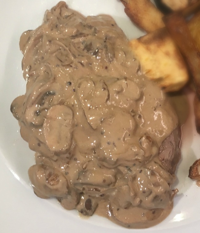 Slimming-World-Weigh-In-#5-and-Best-Recipe-of-the-Week-mushroom-sauce-on-steak