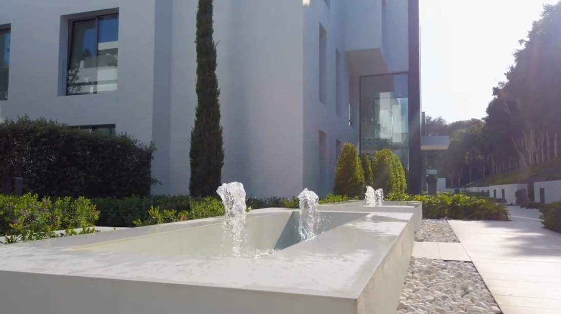 32 Photos vs. Emare Estepona Luxury Beachfront Condos Interior Design Tour