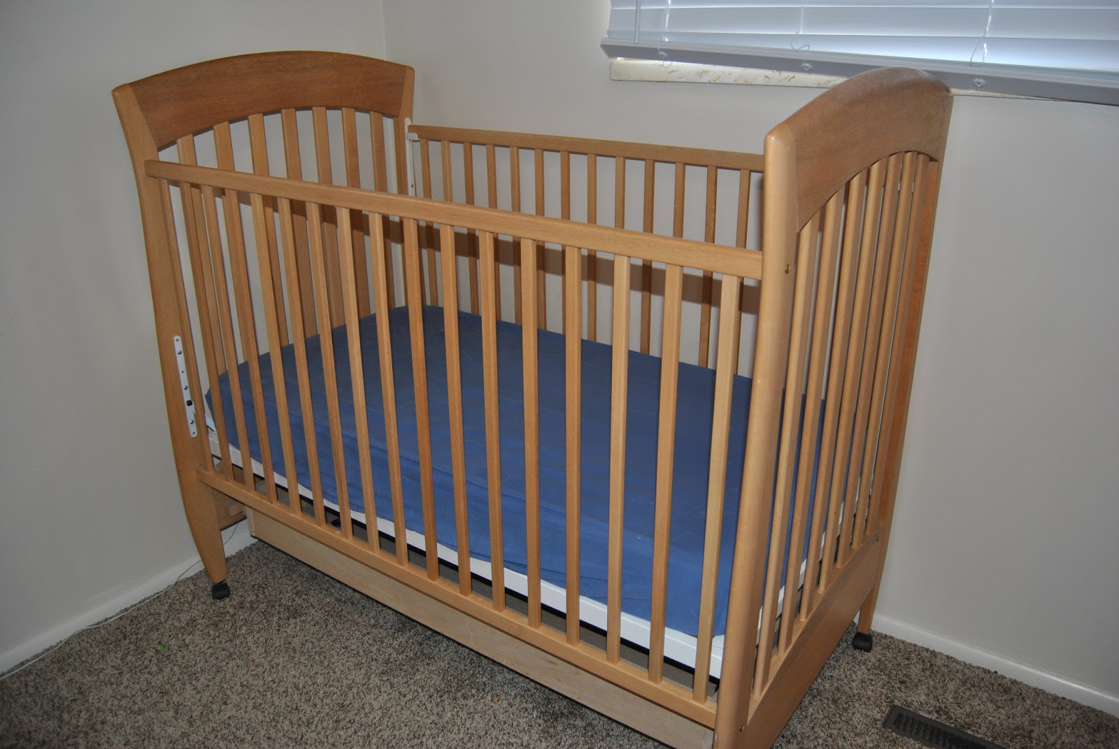 solid oak crib