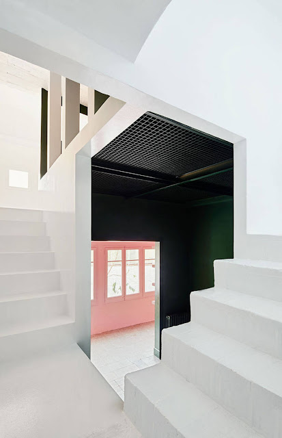 Amazing Coloful Refurbished Home in Barcelona, Spain Amazing Coloful Refurbished Home in Barcelona, Spain