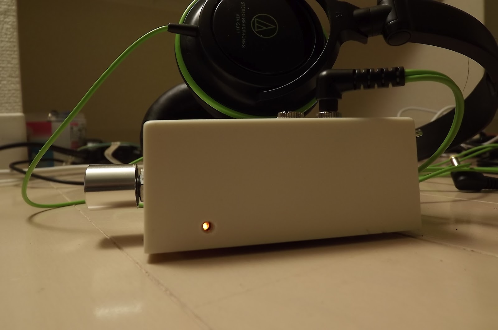 DIY ELECTRONICS PROJECTS: CMOY Headphone Amp