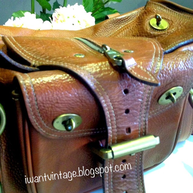 square satchel