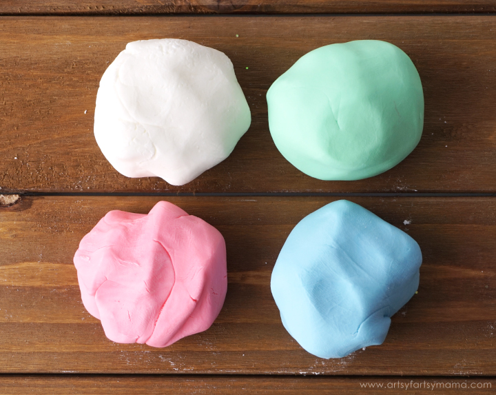 Super Soft 2-Ingredient Play Dough made with Baby Lotion #JohnsonsBeautyHack