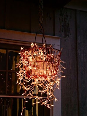 Dreams and Wishes: Dreamy outdoor Christmas lights....
