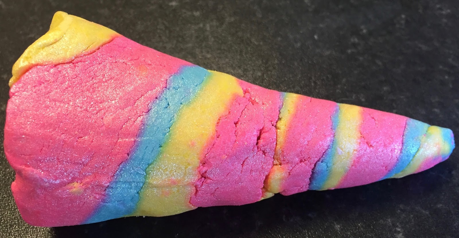 All Things Lush UK New Unicorn Horn Bubble Bar 2016