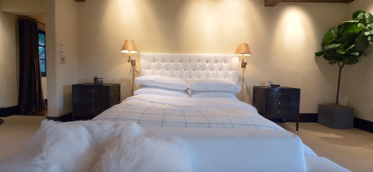 18 Photos vs. $25 Million Dollar California Home In Santa Ynez Interior Design Tour